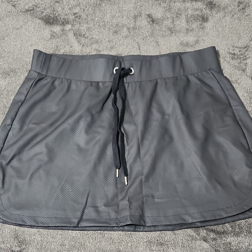 ACTIV8 Black Athletic Skirt with Drawstring
